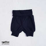 Plain black shorts Ietermago