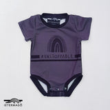 Grey rainbow babygrow Ietermago